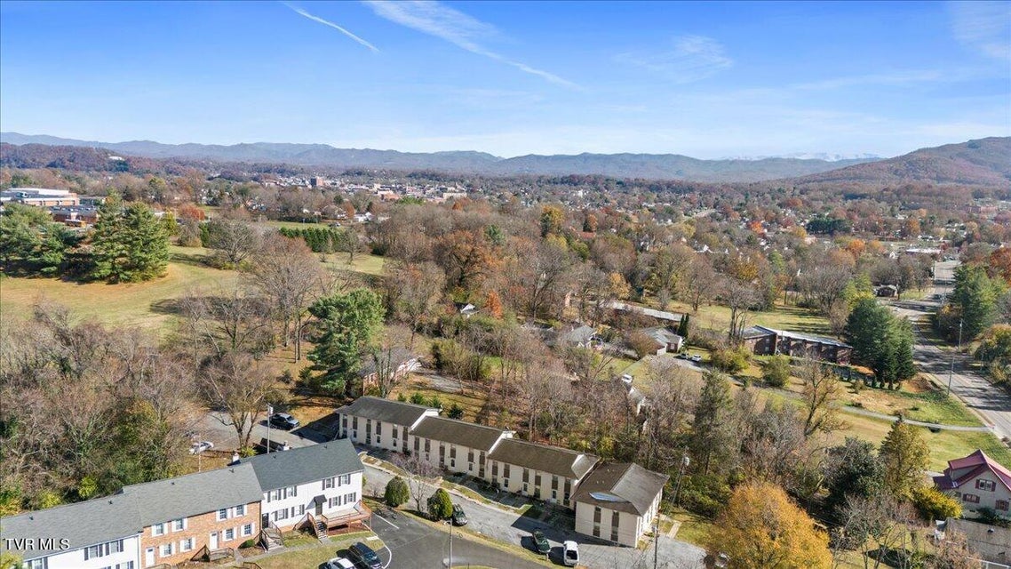 Photo #40: 1308 Knob Creek Road