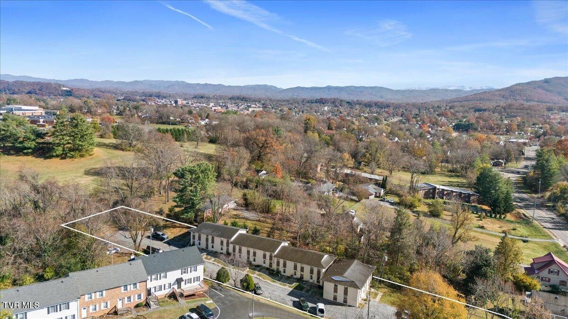 Photo #41: 1308 Knob Creek Road