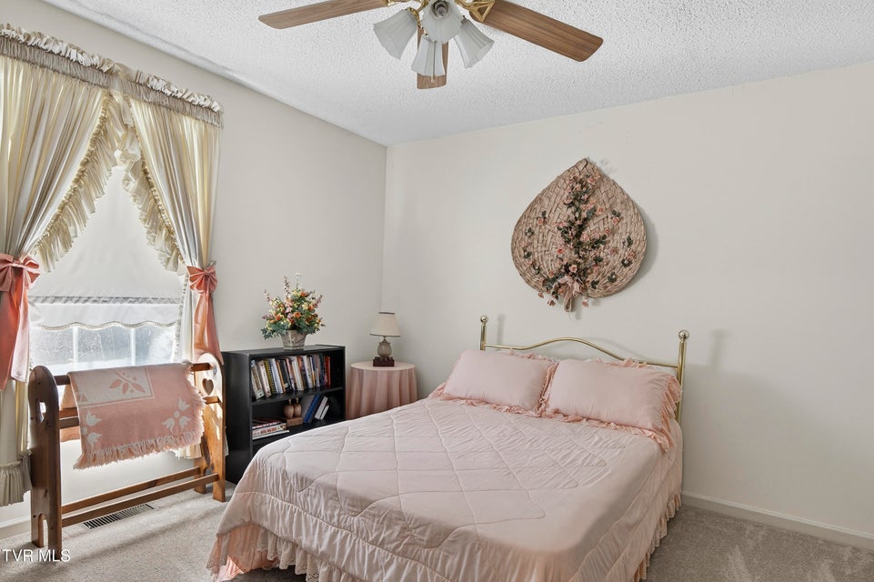 Photo #21: 18403 Ironwood Loop