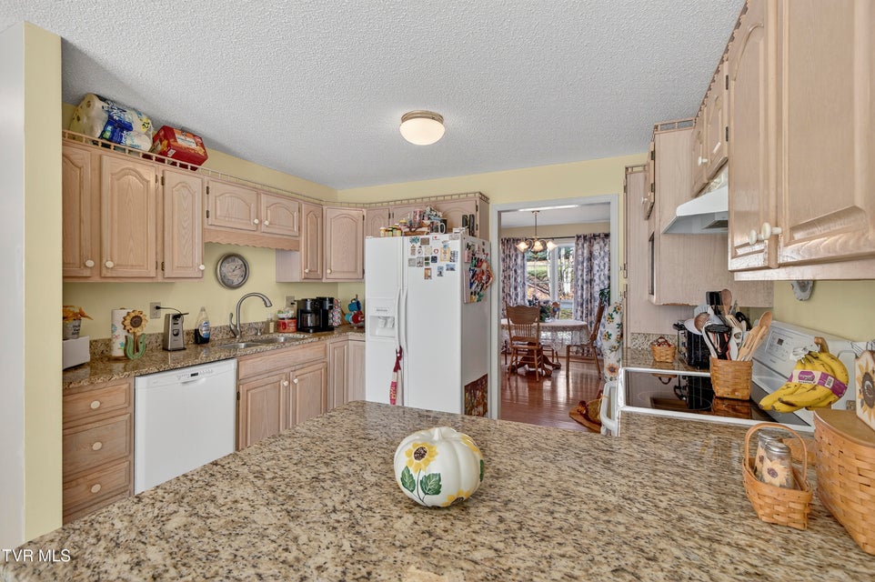 Photo #9: 18403 Ironwood Loop