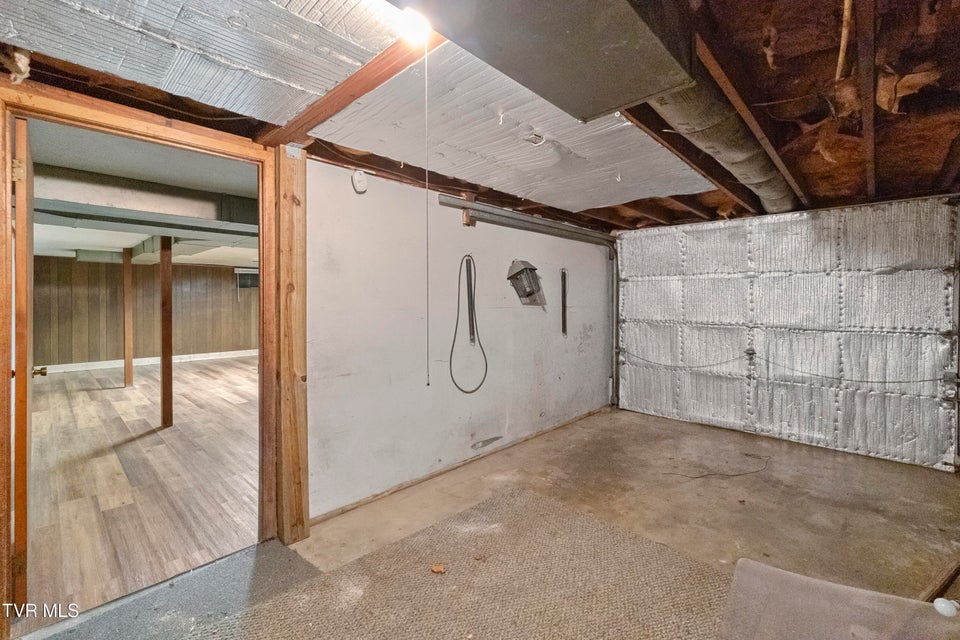 Photo #43: 135 Walton Circle