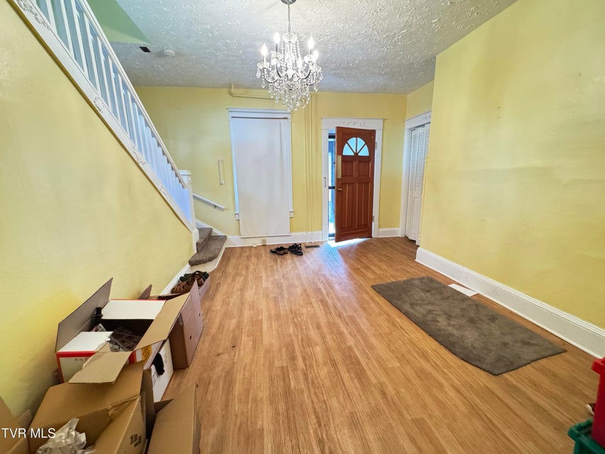 Photo #11: 301 Roberts Street