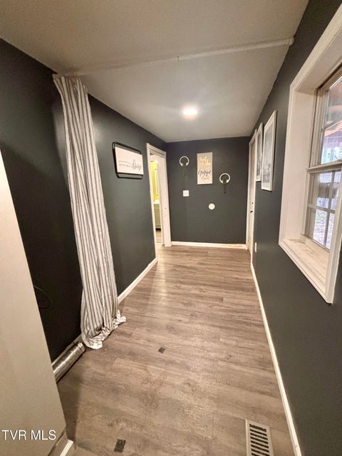 Photo #6: 103 Harrison Street