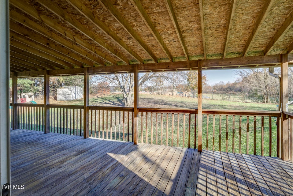 Photo #33: 128 Pierce Lane