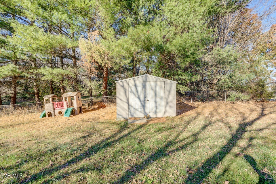 Photo #39: 128 Pierce Lane