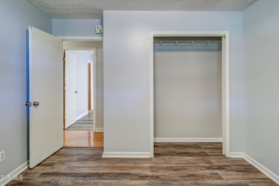 Photo #15: 128 Pierce Lane