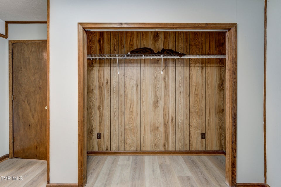 Photo #24: 128 Pierce Lane