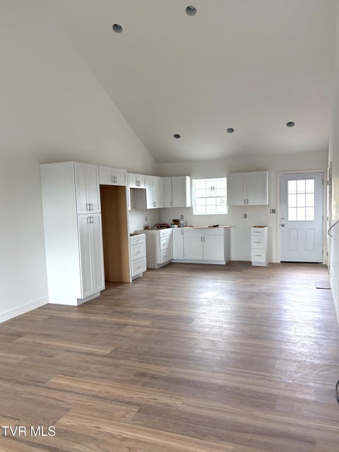 Photo #6: 1720 Pendleton Street