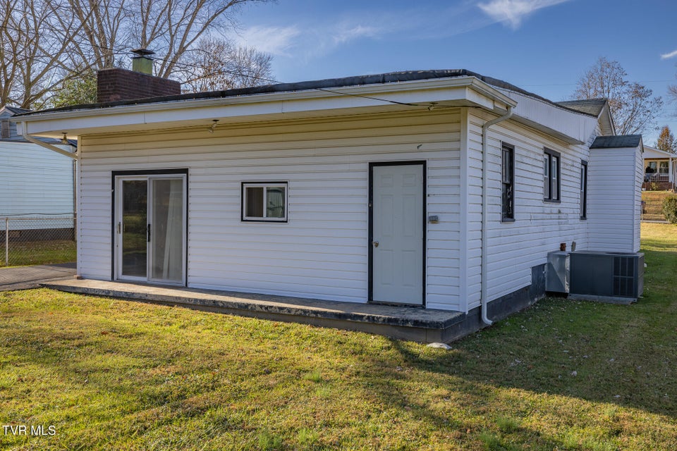 Photo #21: 1510 Chilhowie Avenue