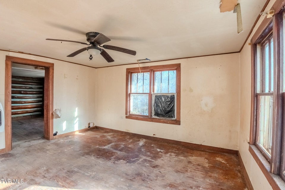 Photo #4: 9549 Heiskell Road