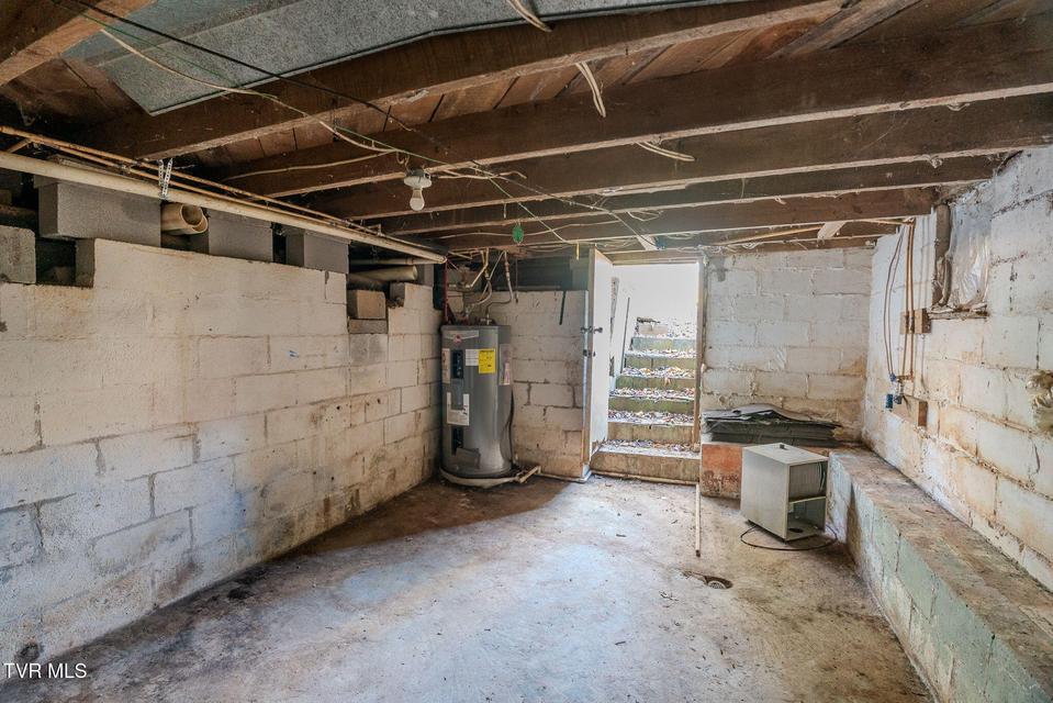 Photo #11: 9549 Heiskell Road