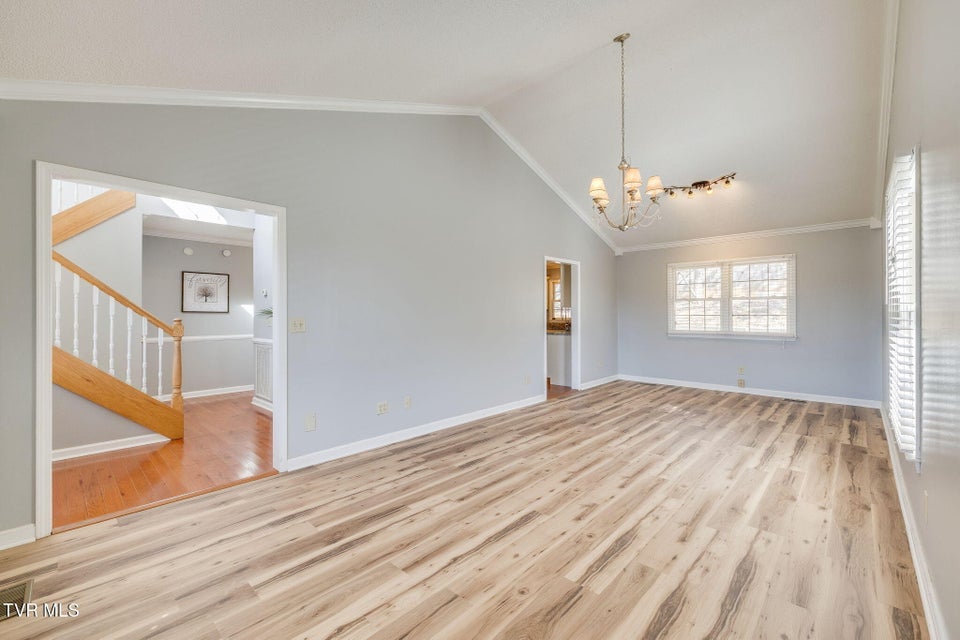 Photo #17: 1 Green Valley Court