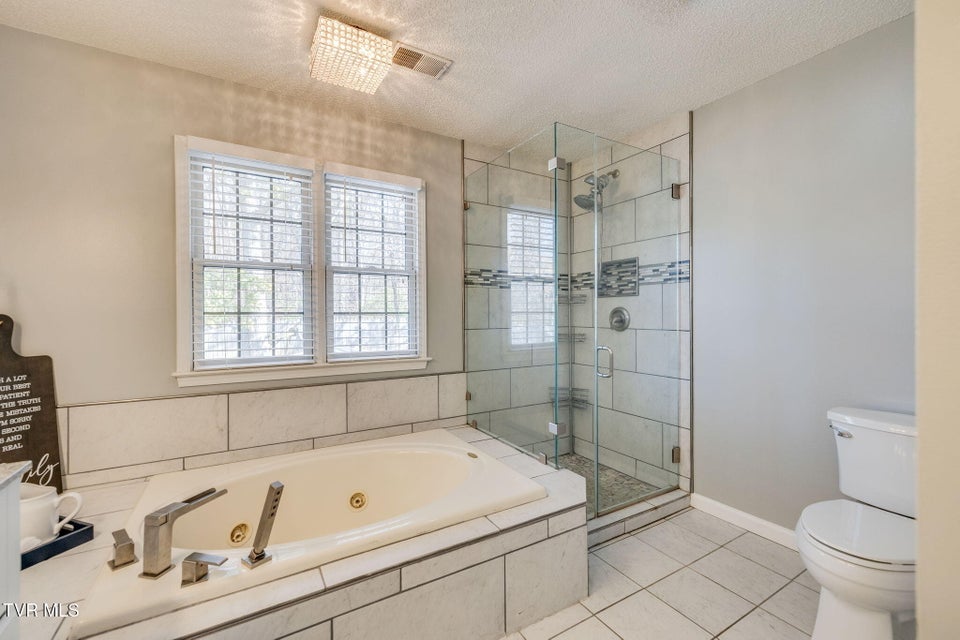 Photo #22: 1 Green Valley Court