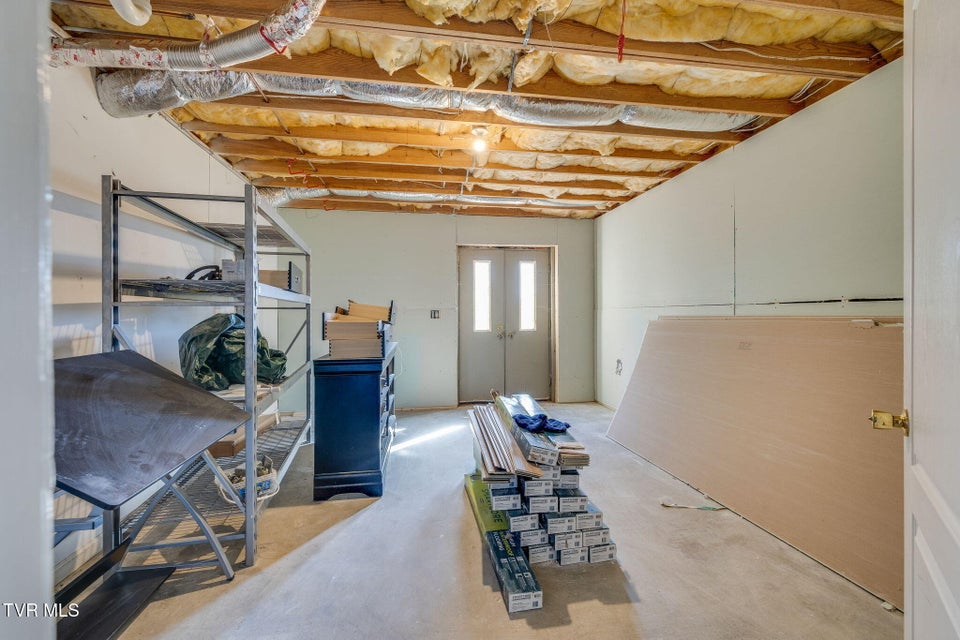 Photo #33: 1 Green Valley Court