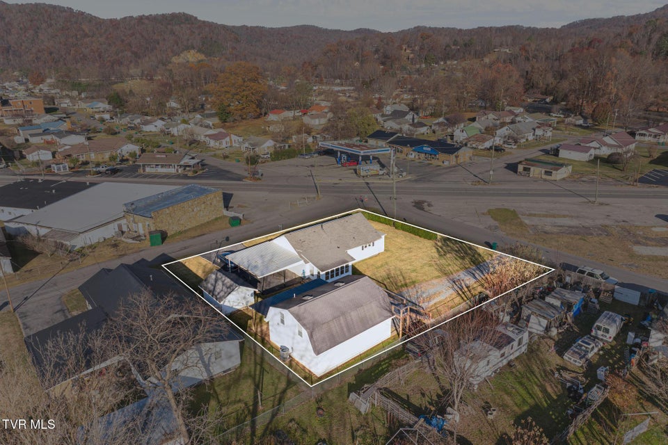 Photo #9: 102 Sycamore And 602 Monroe Street