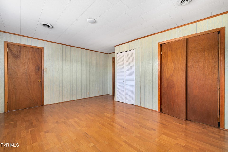 Photo #30: 102 Sycamore And 602 Monroe Street