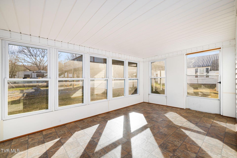 Photo #34: 102 Sycamore And 602 Monroe Street