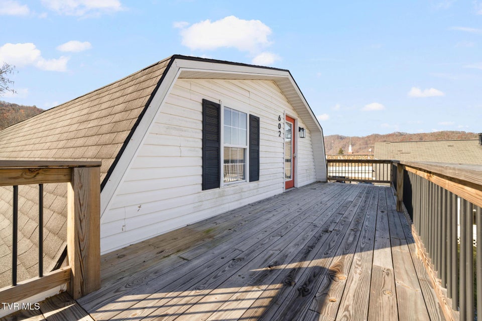 Photo #40: 102 Sycamore And 602 Monroe Street