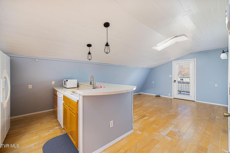 Photo #43: 102 Sycamore And 602 Monroe Street