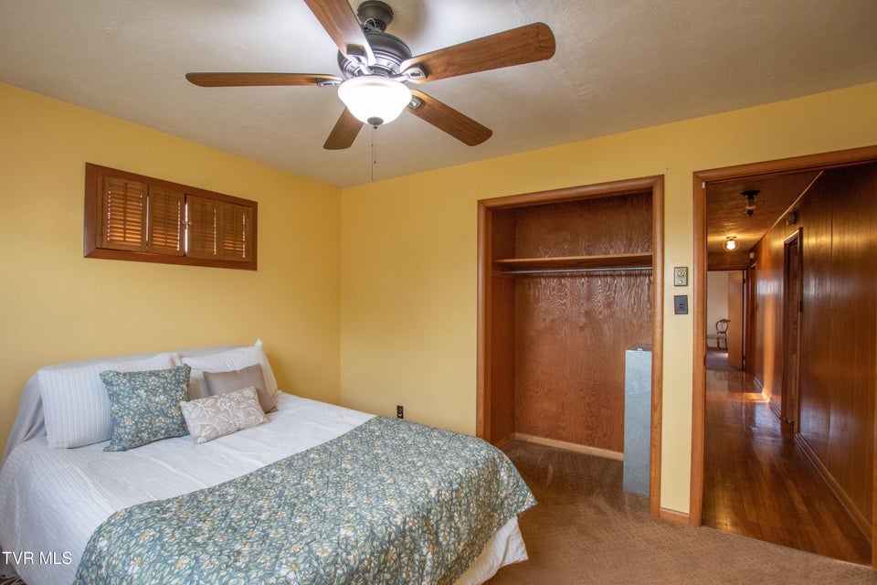 Photo #17: 15451 Siesta Avenue