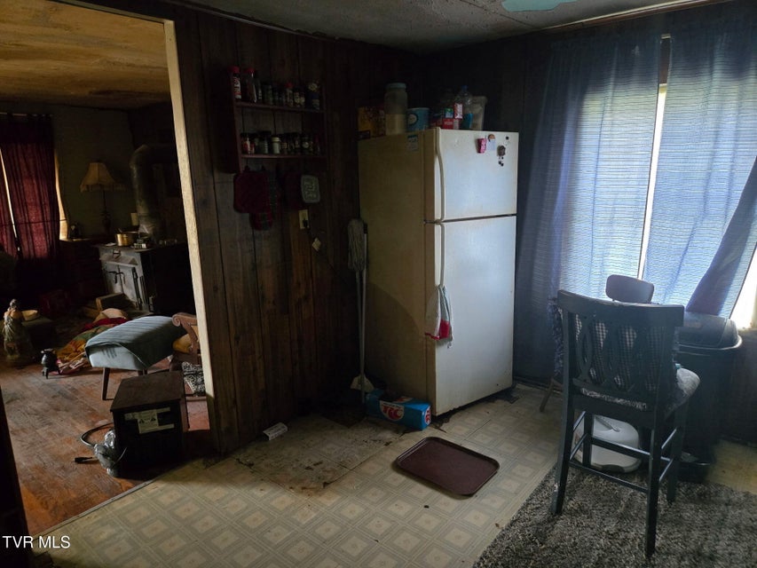 Photo #8: 998 Bristol Caverns Highway