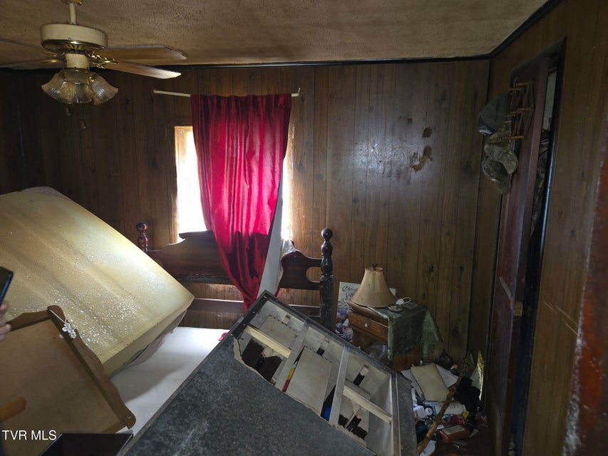 Photo #16: 998 Bristol Caverns Highway