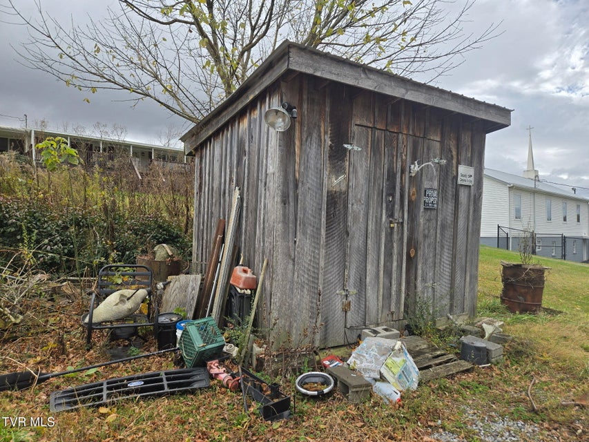 Photo #19: 998 Bristol Caverns Highway