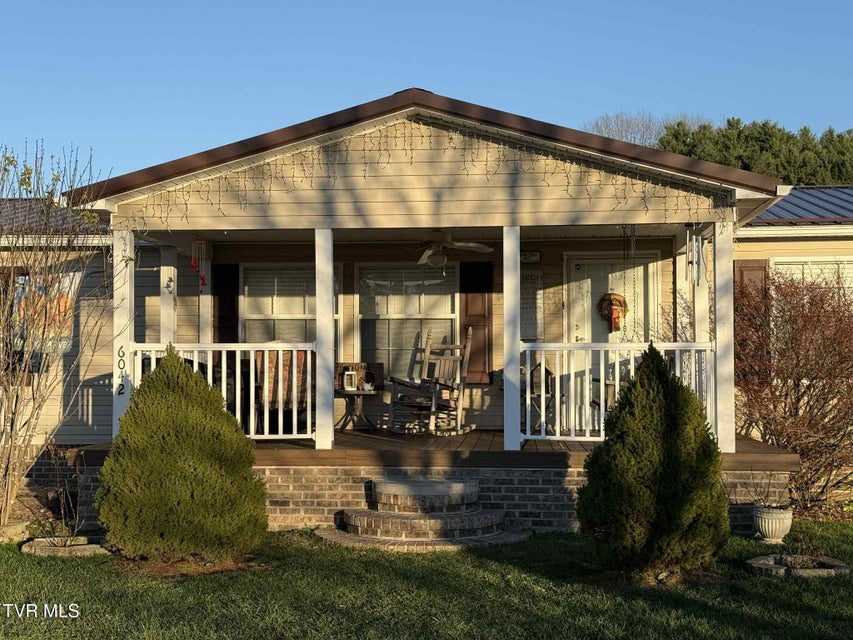 Photo #43: 6042 Cherry Lane