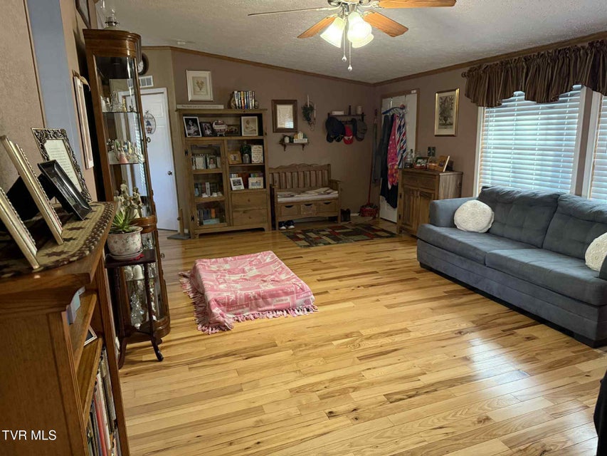 Photo #28: 6042 Cherry Lane