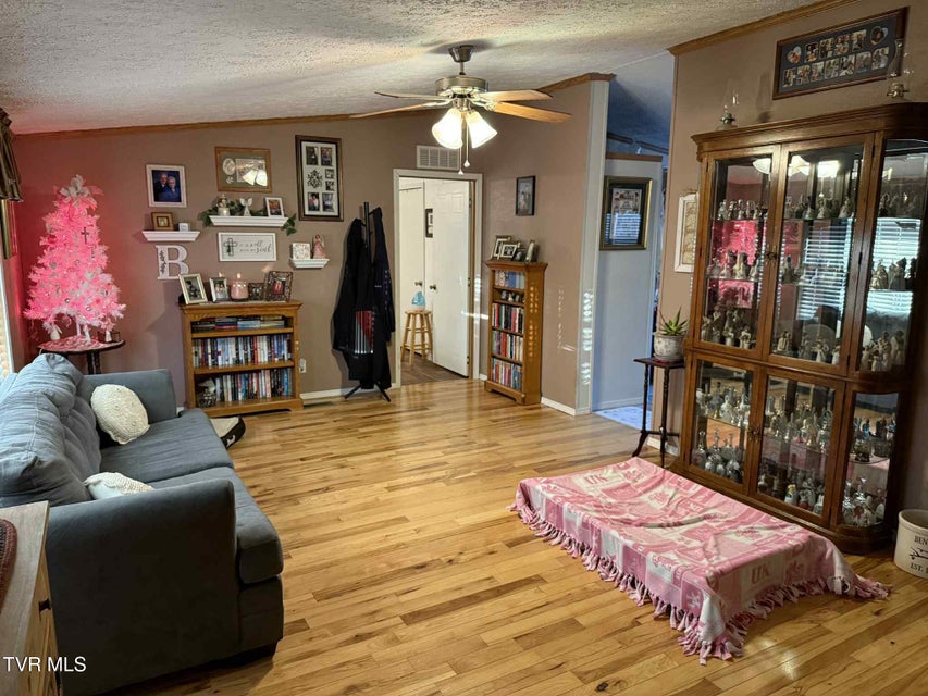 Photo #22: 6042 Cherry Lane