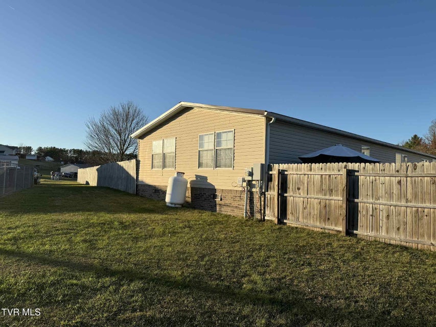 Photo #9: 6042 Cherry Lane