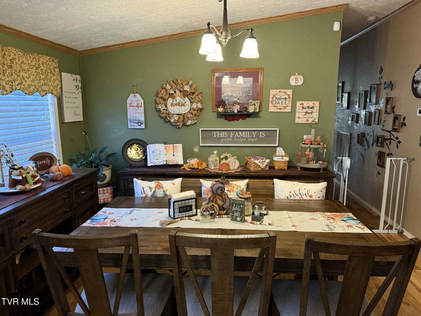 Photo #18: 6042 Cherry Lane