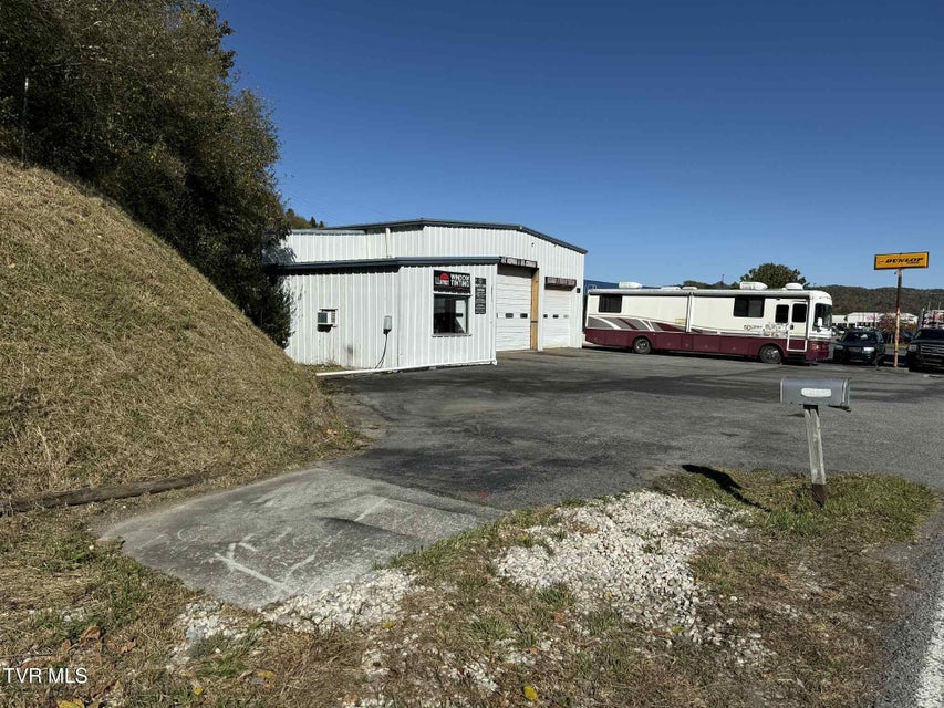 Photo #30: 605 Trent Street