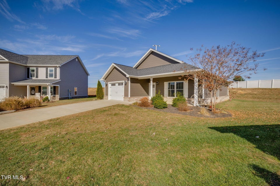 Photo #3: 168 Gunners Way