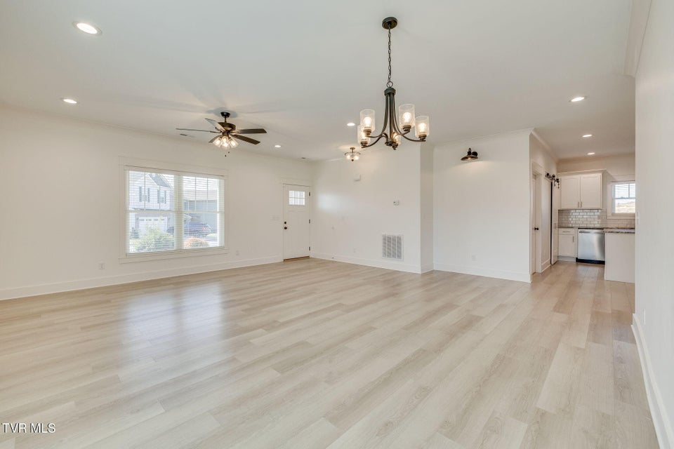 Photo #8: 168 Gunners Way