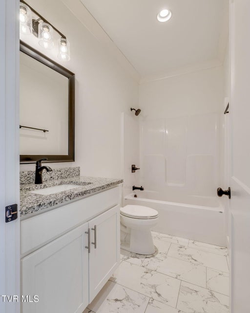 Photo #25: 168 Gunners Way