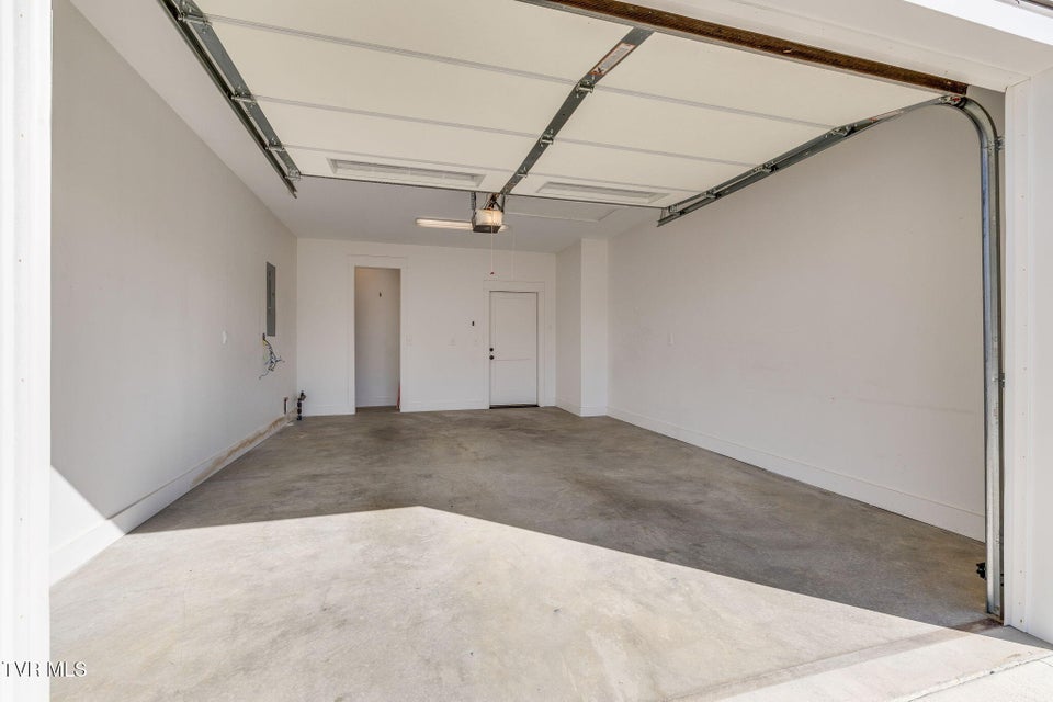 Photo #27: 168 Gunners Way