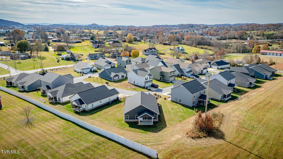 Photo #33: 168 Gunners Way