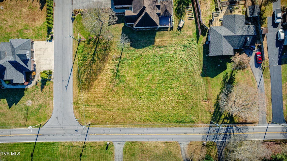 Photo #15: Tbd Leaf Point Point