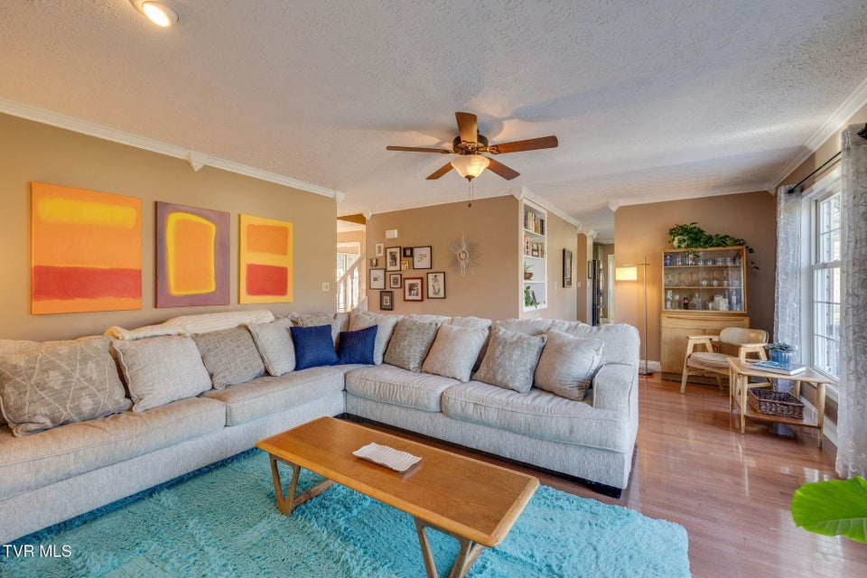 Photo #10: 124 Highland Hills Drive