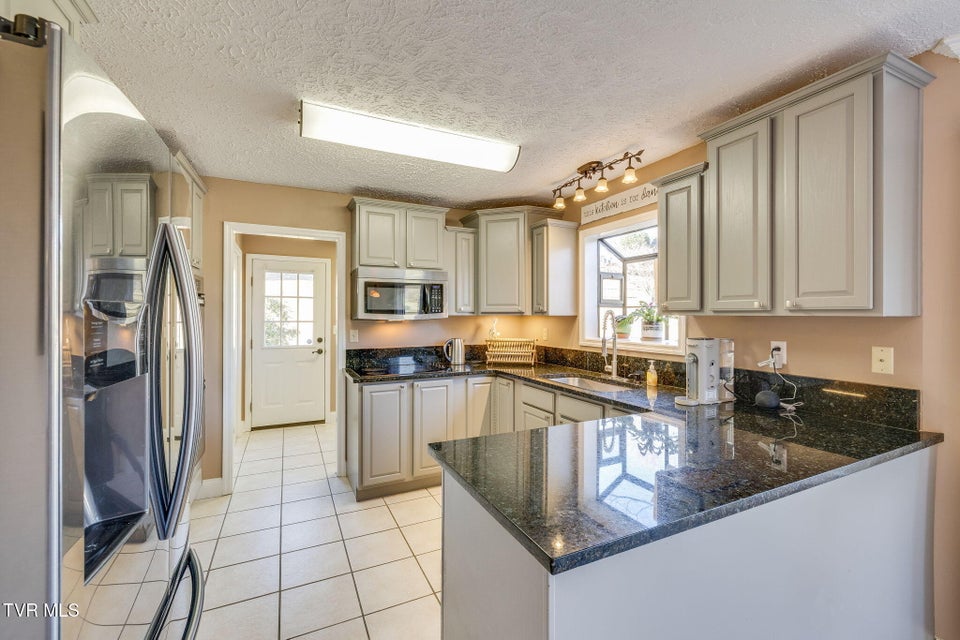 Photo #14: 124 Highland Hills Drive