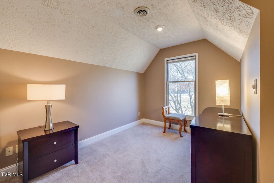 Photo #35: 124 Highland Hills Drive