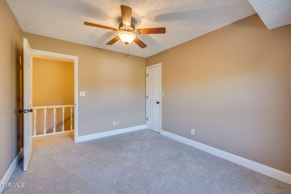 Photo #41: 124 Highland Hills Drive