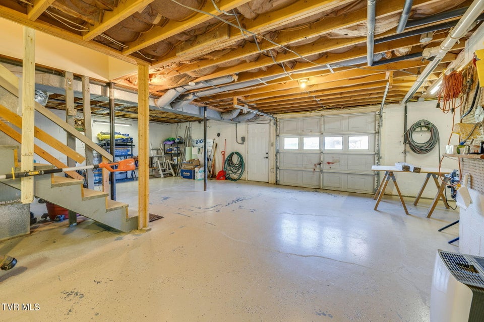 Photo #42: 124 Highland Hills Drive