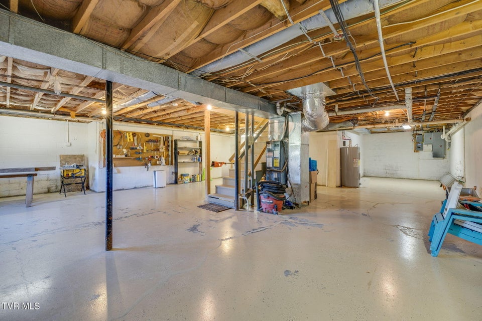 Photo #44: 124 Highland Hills Drive