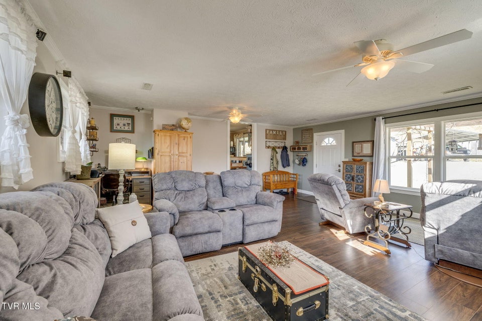 Photo #17: 567 Long Town Road