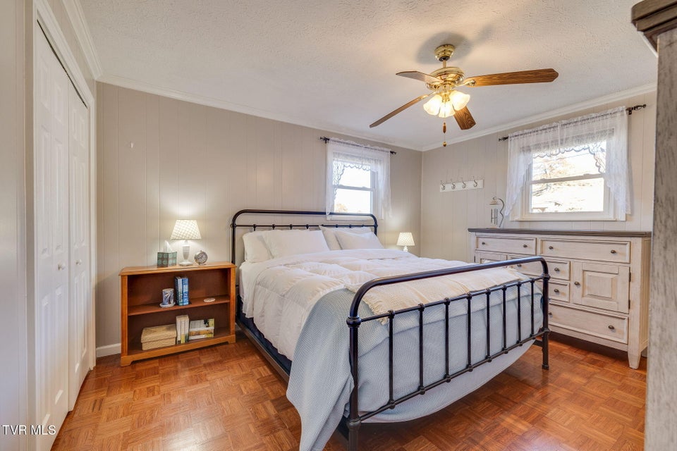 Photo #18: 567 Long Town Road