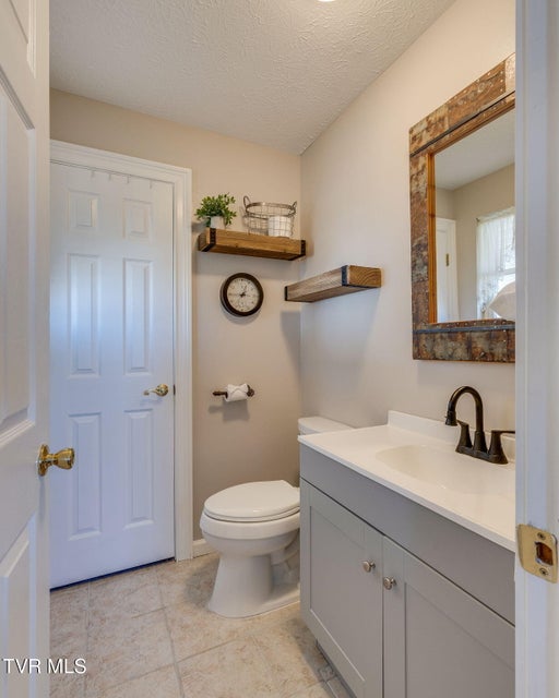 Photo #21: 567 Long Town Road