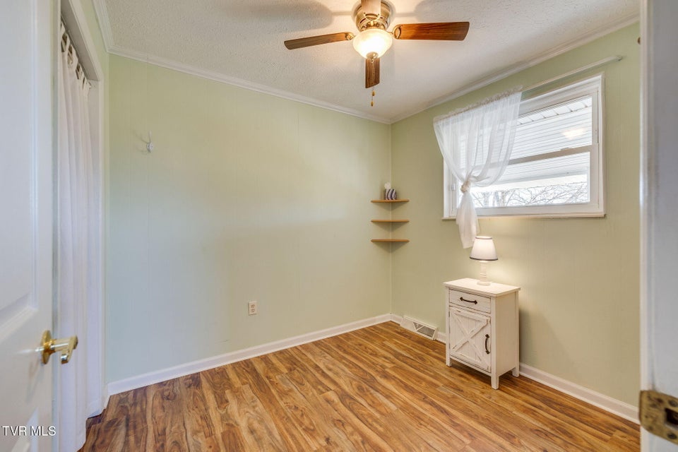 Photo #26: 567 Long Town Road