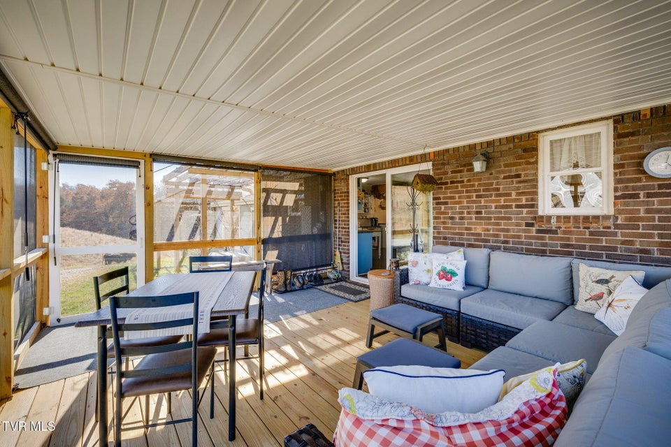 Photo #35: 567 Long Town Road